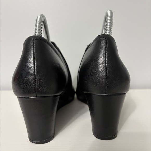 Vionic Stanton Black Leather Wedge Booties – Size 9 - Picture 4 of 12